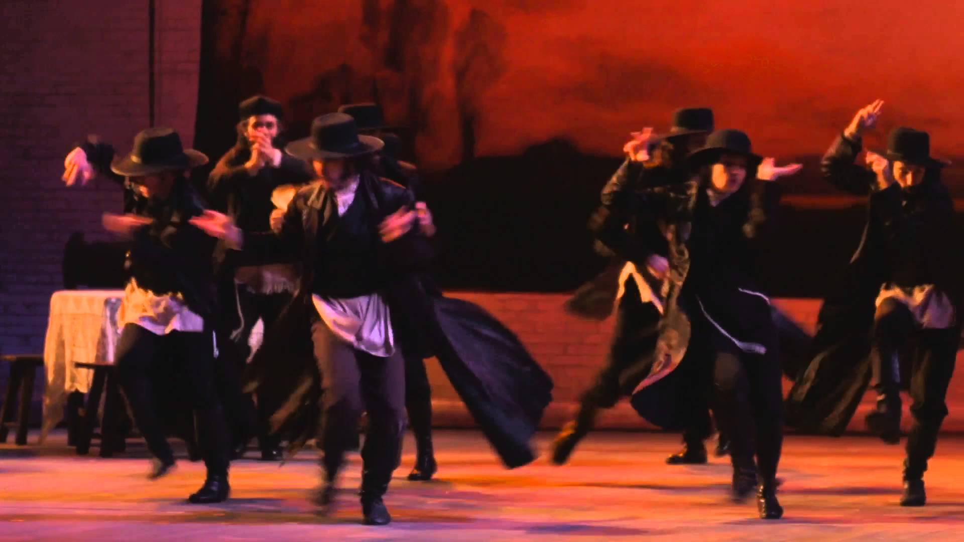 A look at the Broadway revival of Fiddler on the Roof
