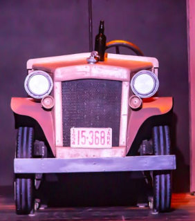 Car - 1934 Ford Bonnie & Clyde