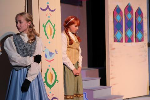 Frozen Jr. Costume Rental Package 