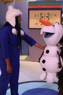 Frozen Jr. Costume Rental Package 